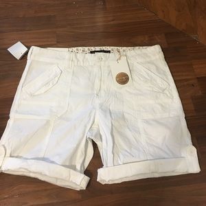 ☁️ White Gigi Allure Shorts ☁️